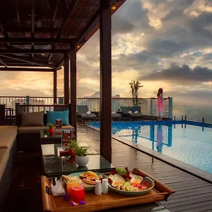 Szálloda Cozy Savvy Hoi An - The Quintessence Of Exquisite Retreat, Hội An